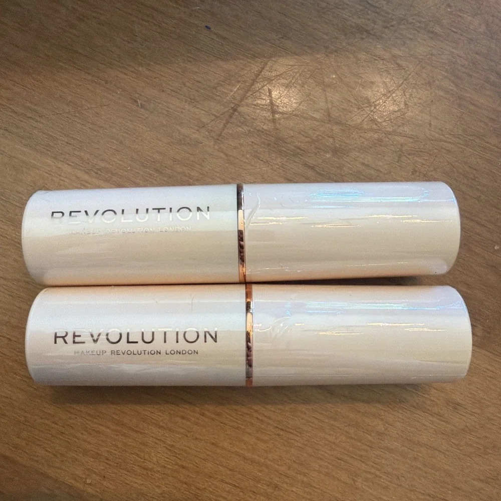 NEW Revolution Fast Base Stick Foundation F4 Makeup Revolution LOT‎ OF 2